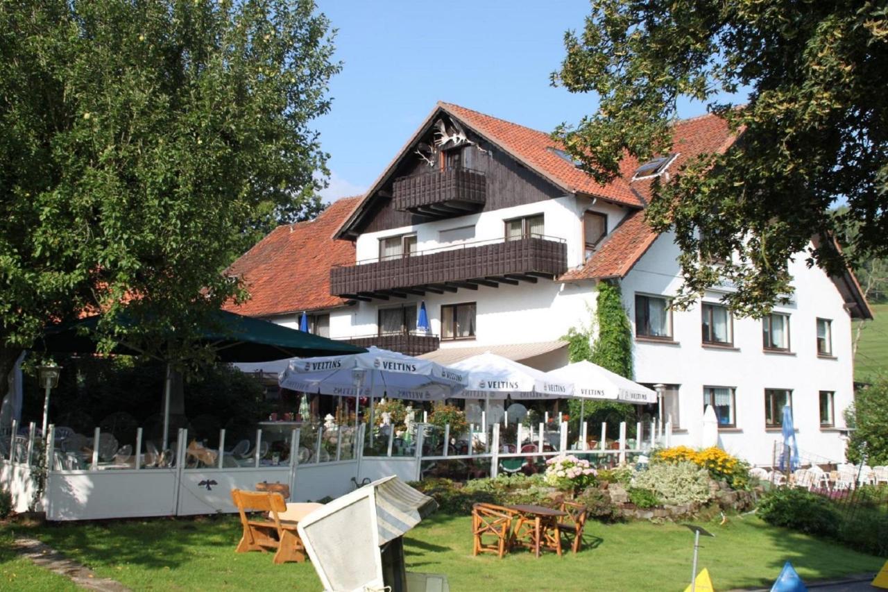 Hotel Restaurant Café Kempenhof Lügde Exterior foto
